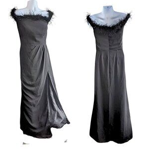 NWT TS COUTURE Black Feather Off Shoulder Masquerade Homecoming Gown w/S